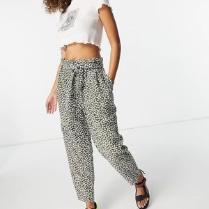 Monki Floral Pants